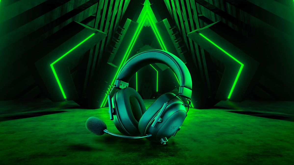 Image of the Razer BlackShark V2 HyperSpeed wireless gaming headset.