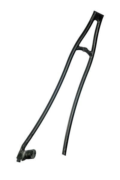 The SuperSix's seat stays are as thin as Cannondale dares to allow for as much vibration damping as possible.