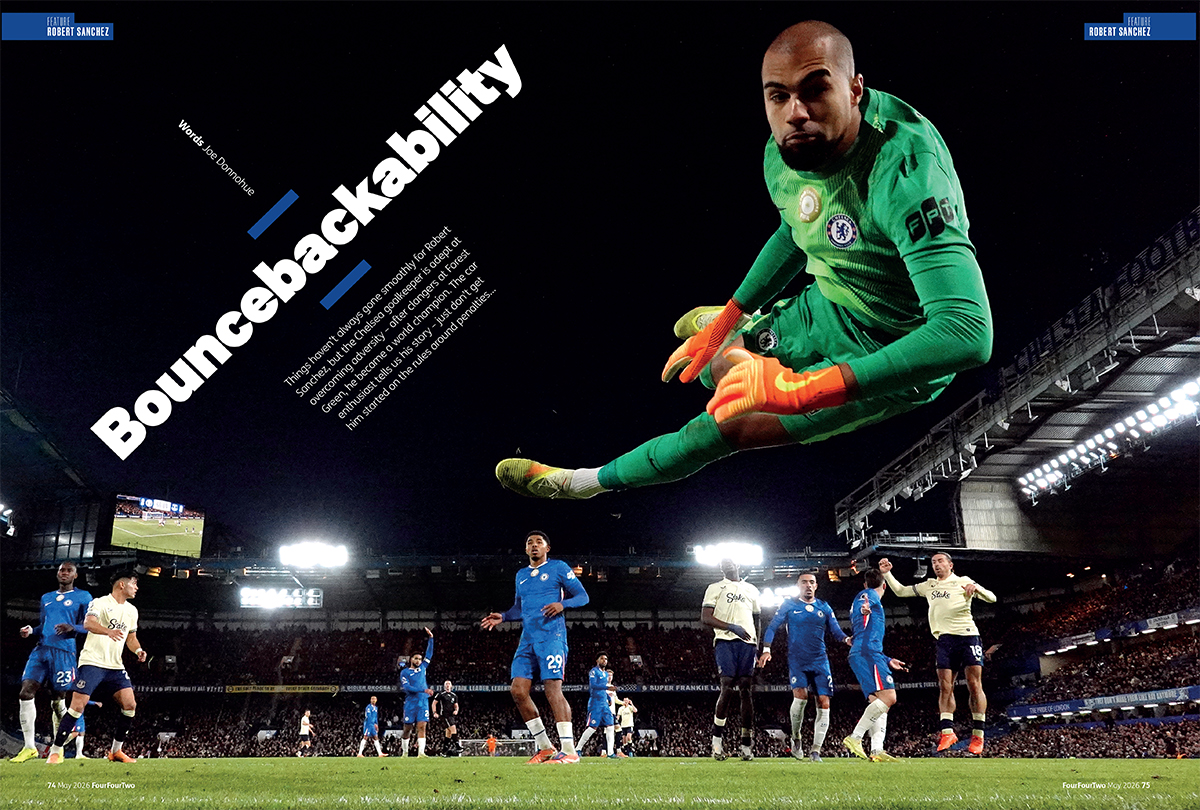 FourFourTwo issue 390