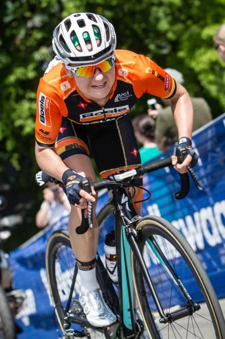Megan Guarnier (Boels Dolmans) on her way to second place