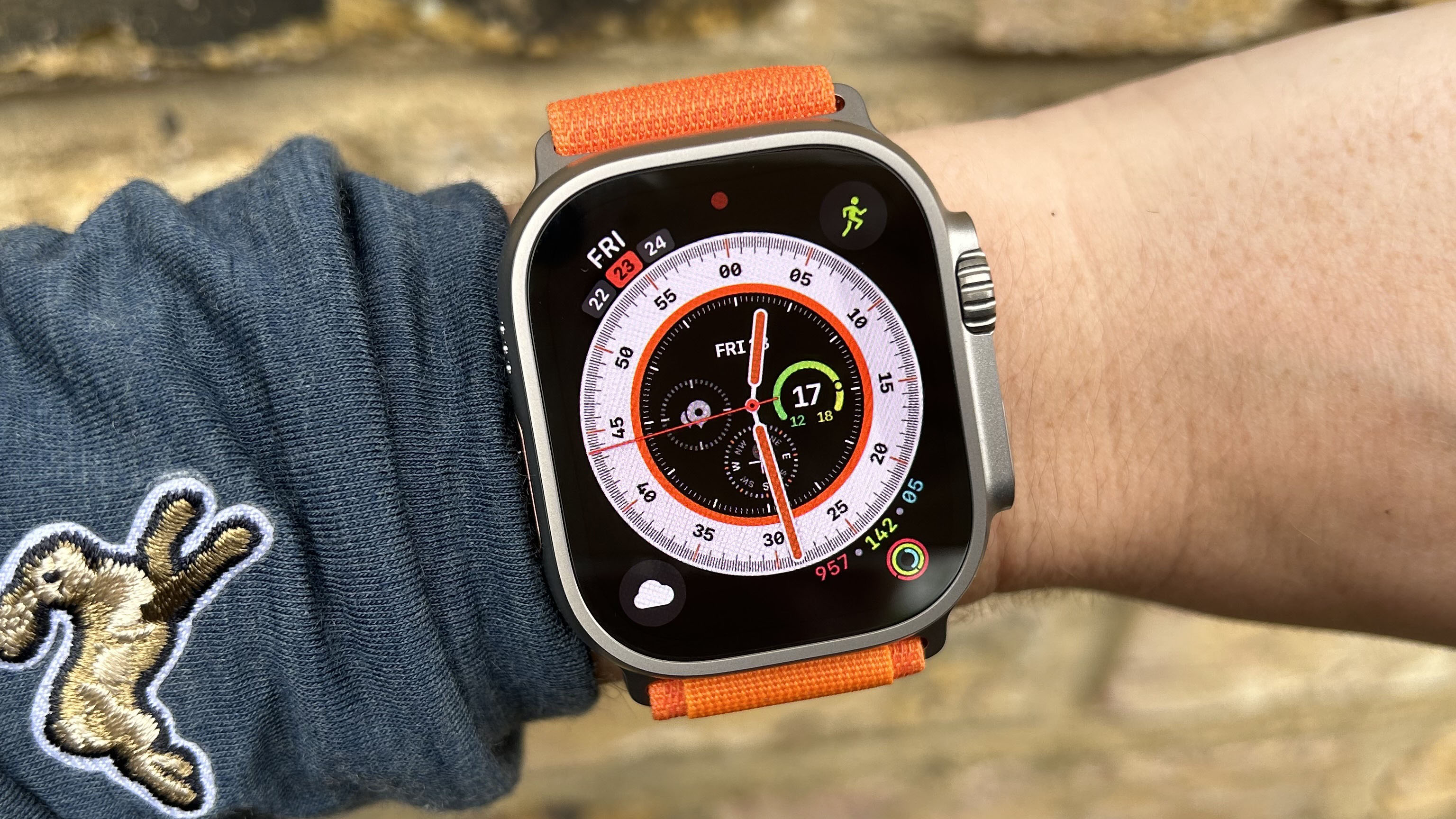 Apple Watch Ultra - Titanium Case - 49mm: Unboxing & FIRST LOOK