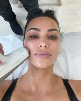 Kim Kardashian getting a facial from The Beauty Sandwich