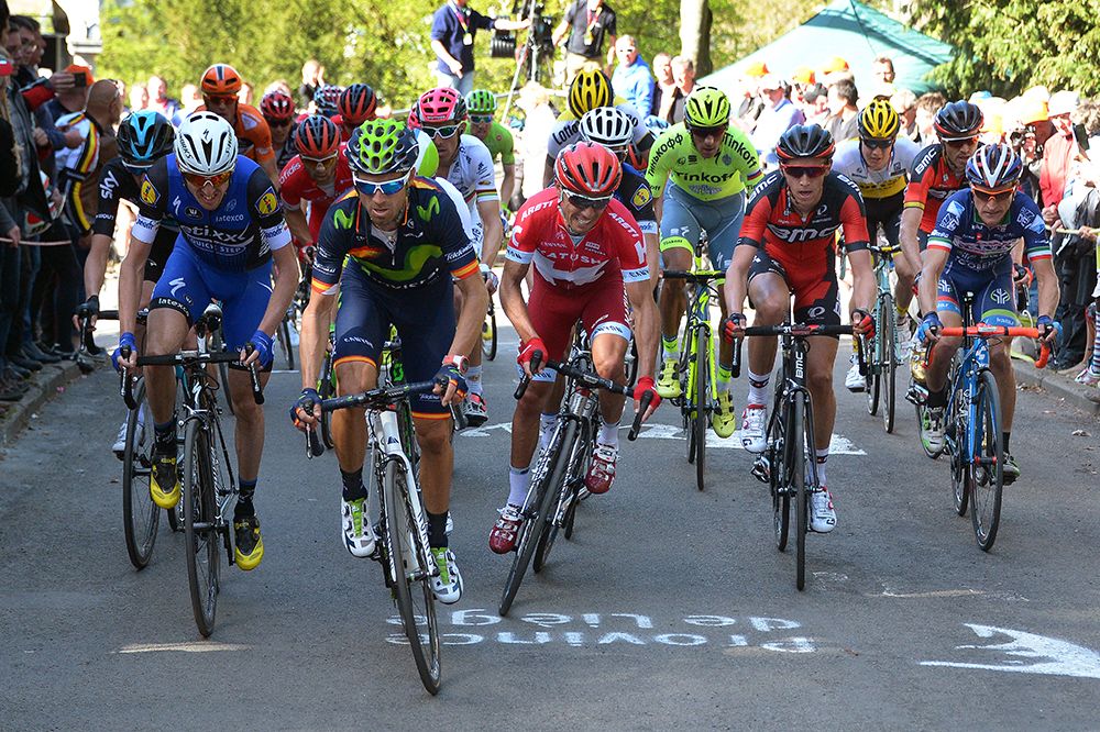 Alejandro Valverde (Movistar) knows exactly where to accelerate on the Mur de Huy