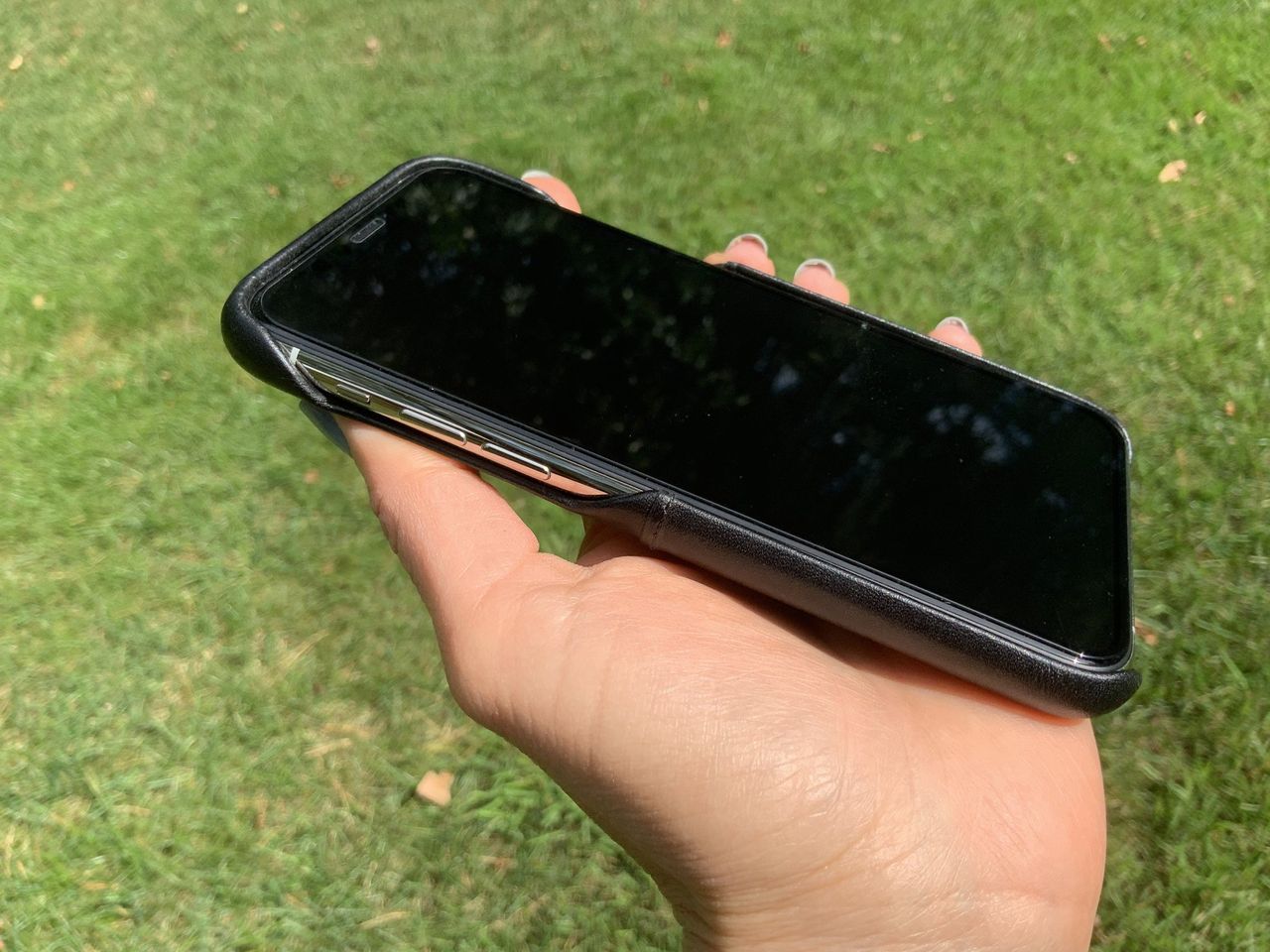 Ekster Smart iPhone Case
