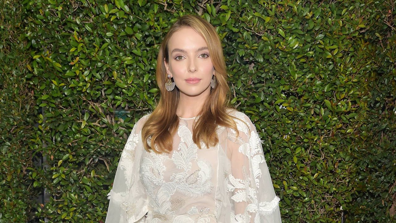 jodie comer 1081999442