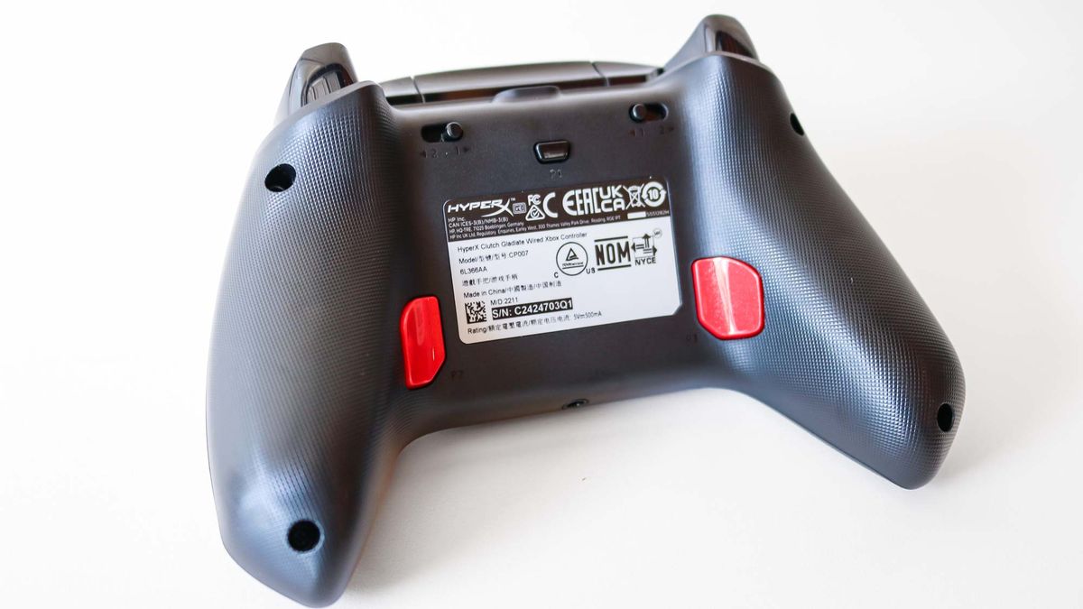 HyperX Clutch Gladiate controller review Tom's Guide
