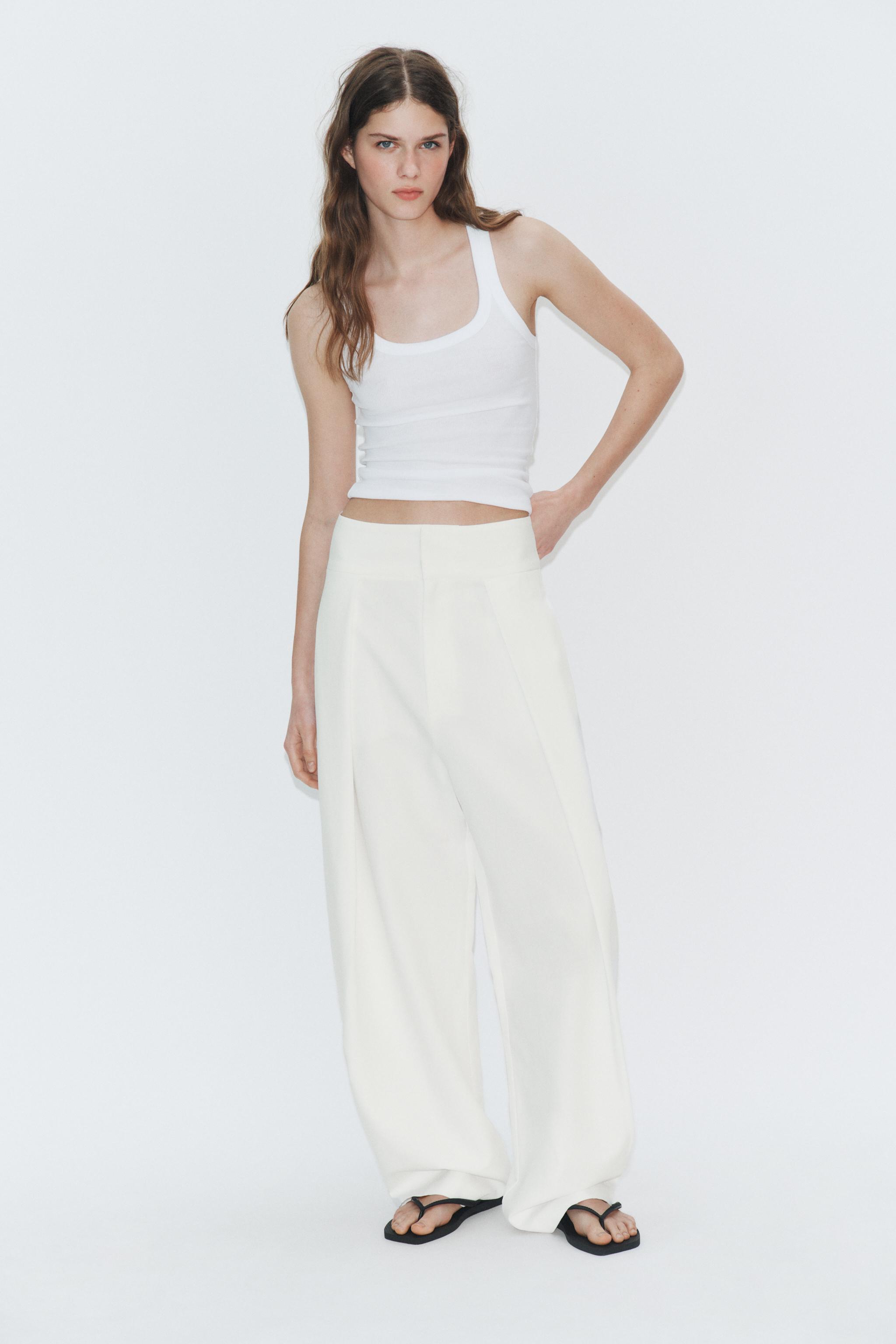 Pleated Balloon Pants