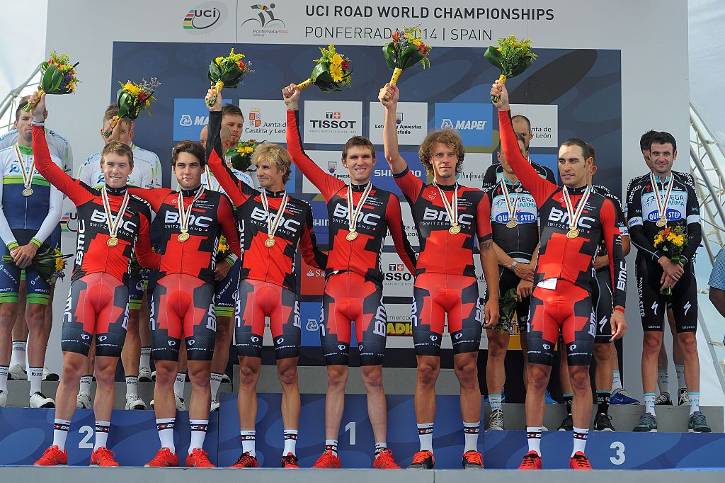 Cycling: Road World Championships 2014 / TTT Men Elite
Podium / BMC Racing Team (Usa) Gold Medal QRohan DENNIS (Aus)/ Silvan DELLIER (Sui)/ Daniel OSS (Ita)/ Manuel QUINZIATO (Ita)/ Tejay VAN GARDEREN (Usa)/ Peter VELITS (Svk)/ Celebration Joie Vreugde /
Ponferrada - Ponferrada (57Km)/
Team Time Trial Contre la Montre Equipes Ploegentijdrit / Hommes Mannen WC Championat du Monde Wereldkampioenschap UCI /(c)Tim De Waele