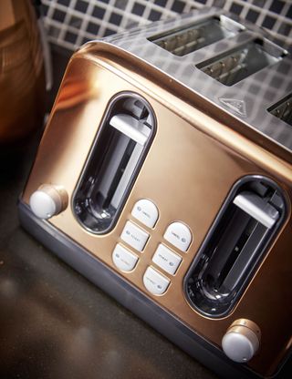Wilko copper colored toaster