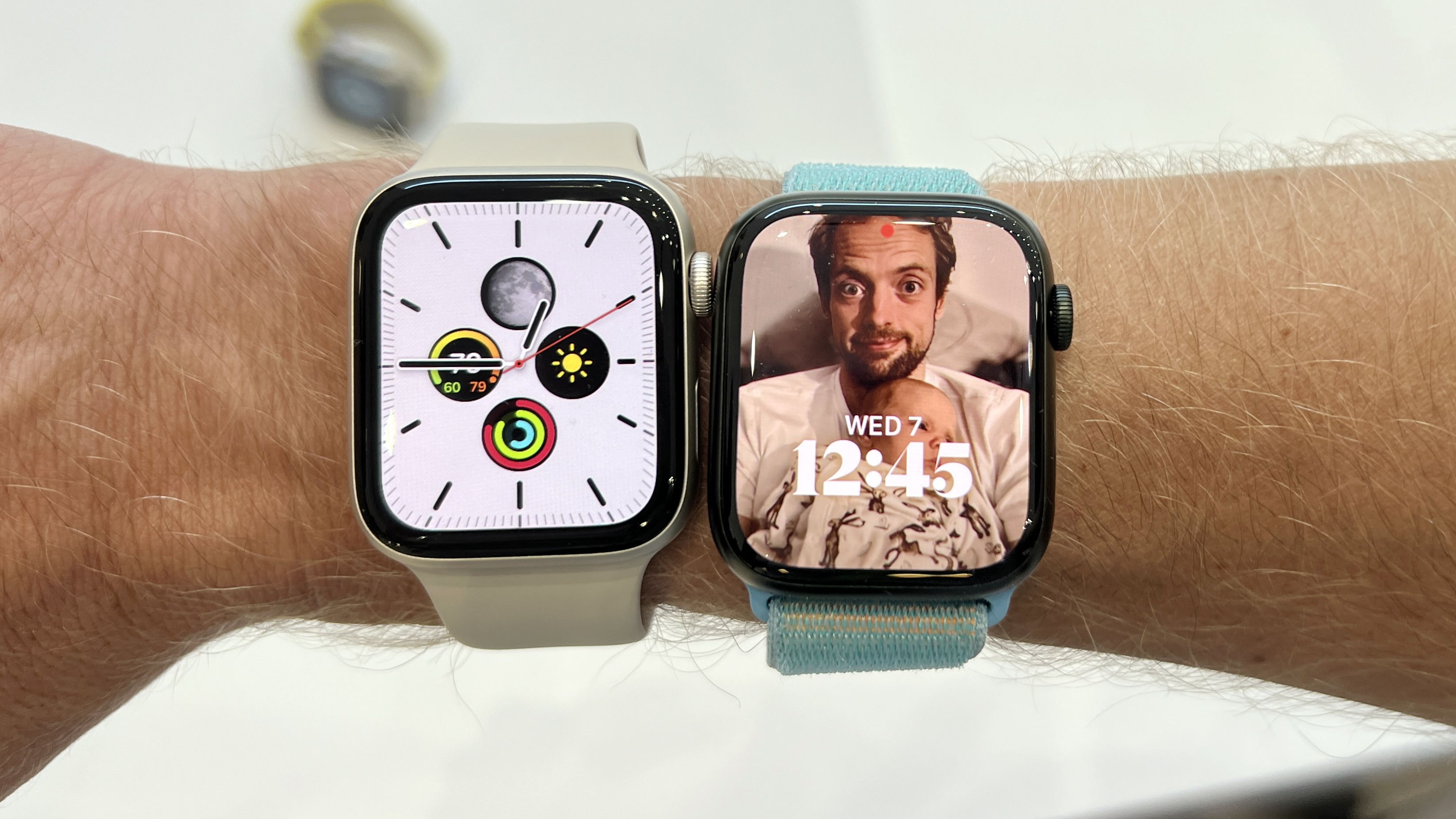 Image of the new Apple Watch SE 2