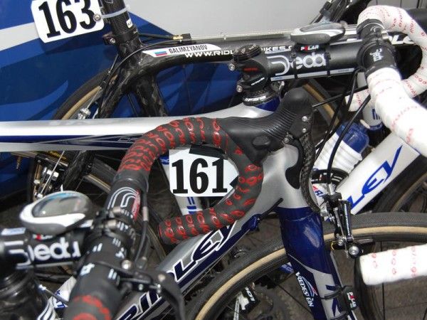 Buried within the stack of Ridley X-Fires was the lighter and faster Damocles of eventual second place finisher Filippo Pozzato.