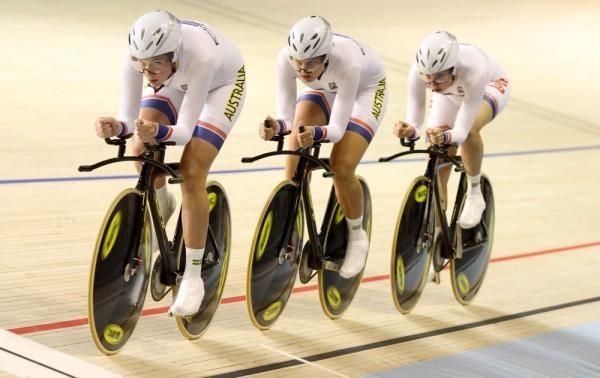 Australia on the way to win the gold medal in the women's 3,000m team pursuit.