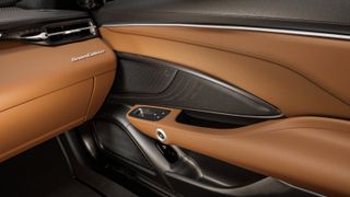 Maserati GranCabrio Folgore Tignanello interior details
