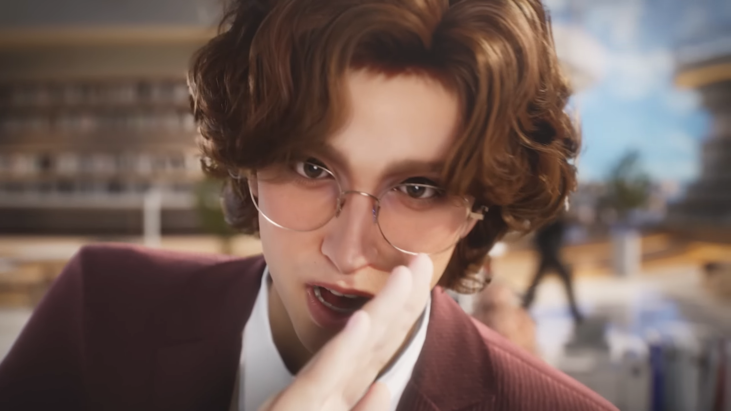 Sportchi yugurish bilan epchillik bilan jinsiy olatni ustiga sakrab tushdi.