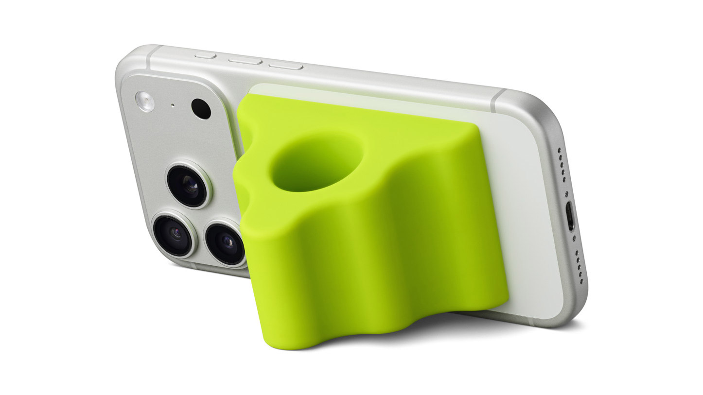 Bailey Hikawa accessible grip and stand