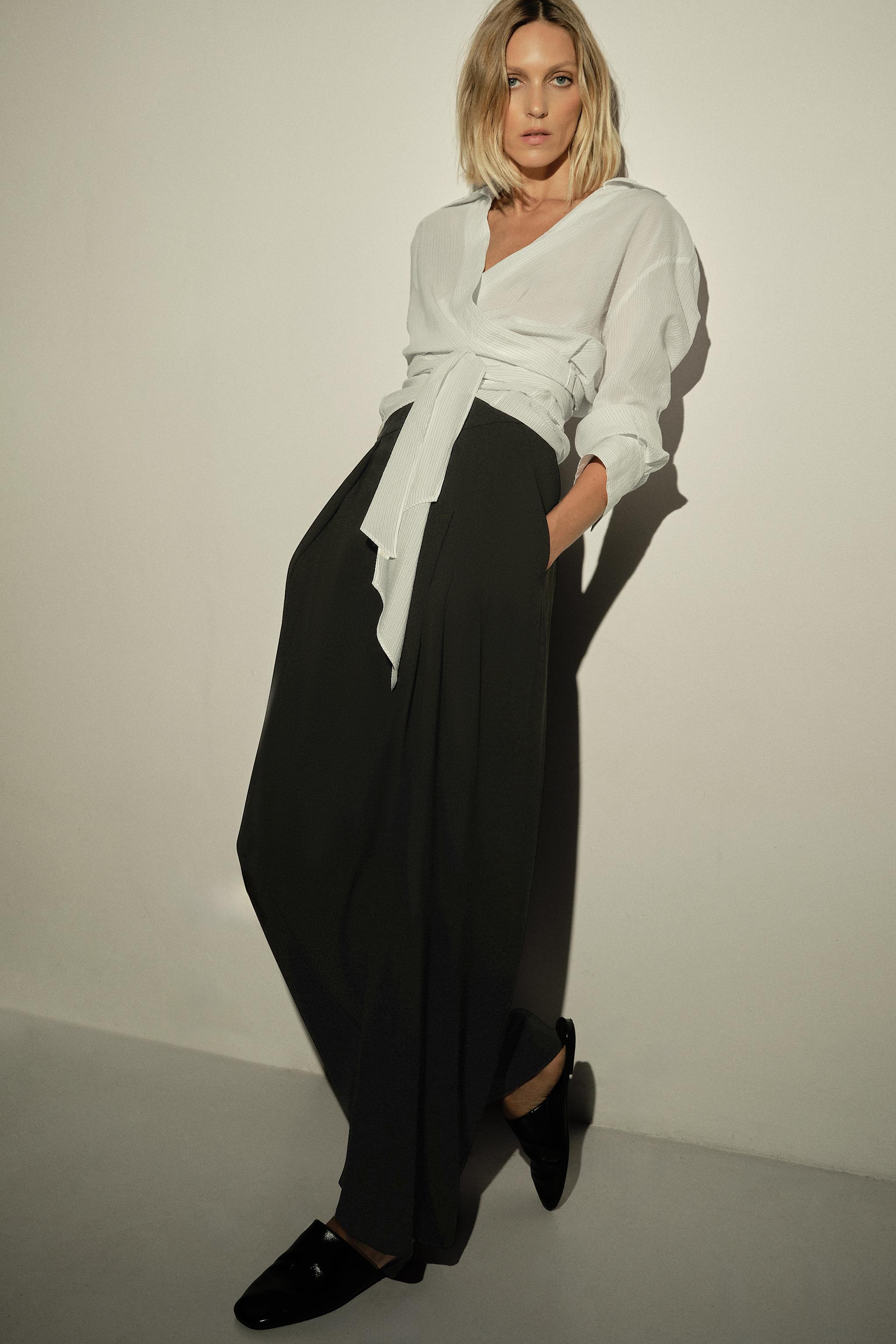 Zw Collection Pleated Wide-Leg Trousers