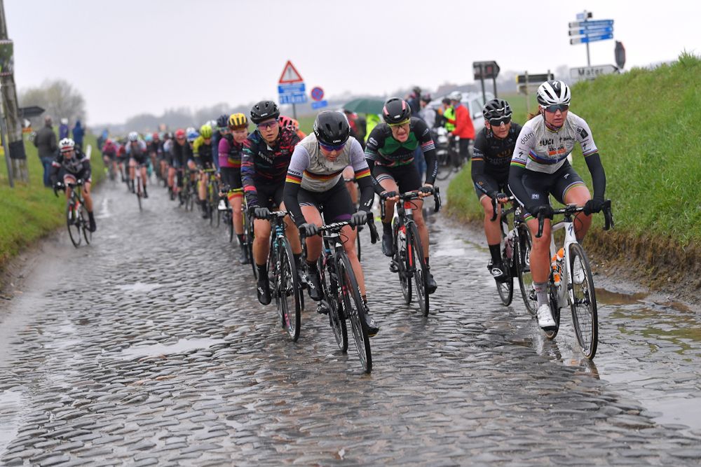 The peloton in action at Tour of Flanders