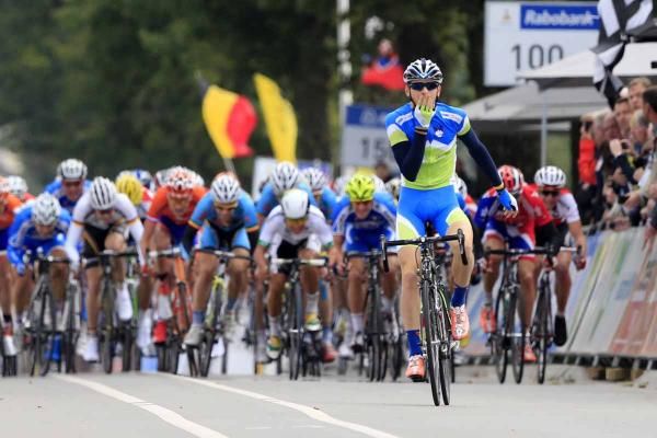 Matej Mohoric (Slovenia) blows a kiss
