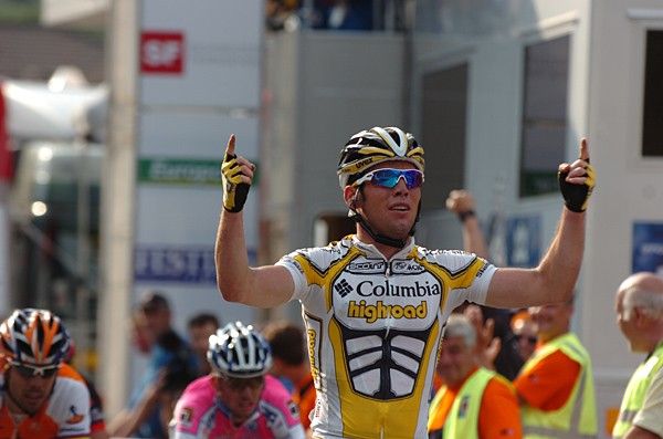Mark Cavendish (Columbia-Highroad) has his speed back, and showed it on stage 3.
