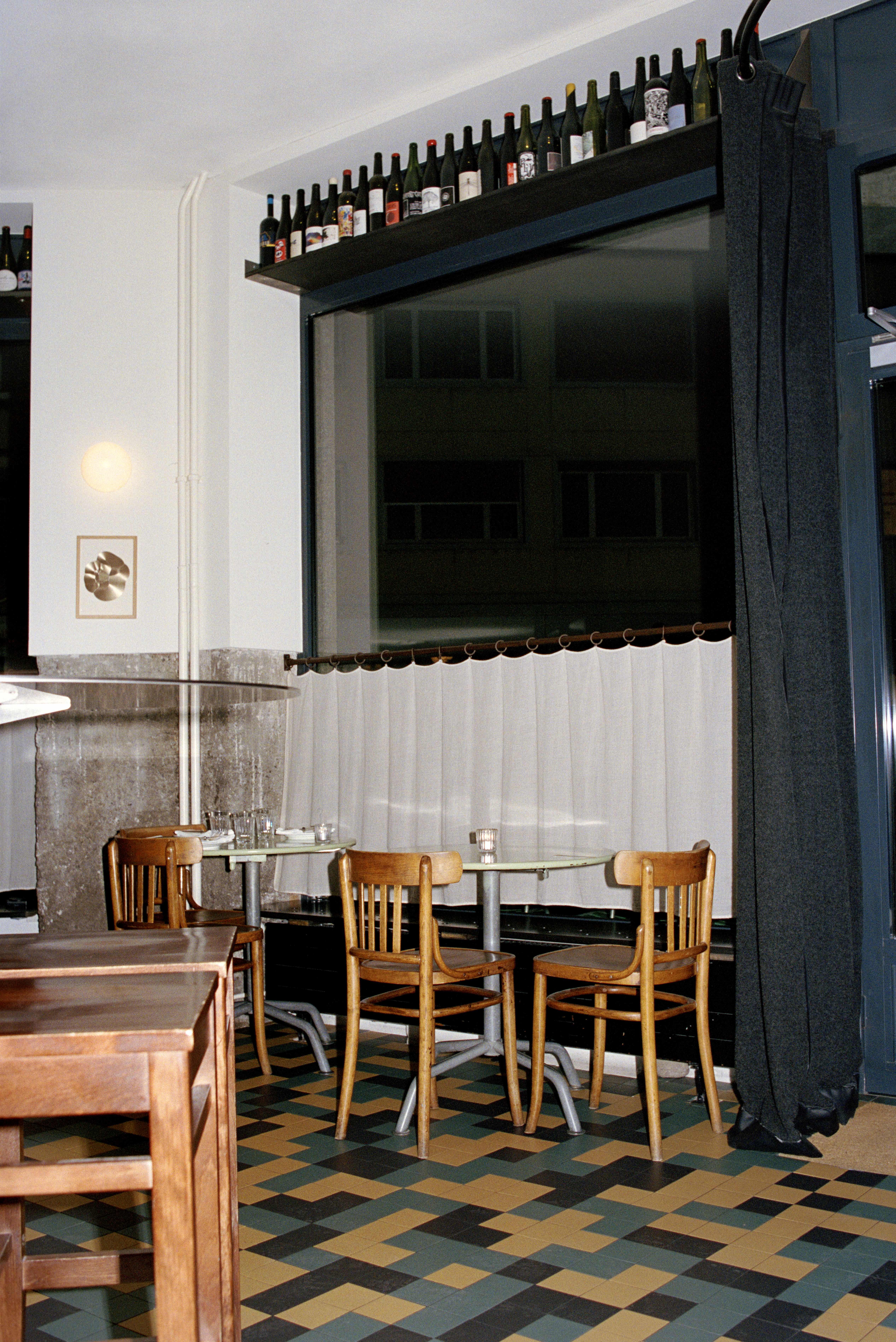 interior of Bombar diner