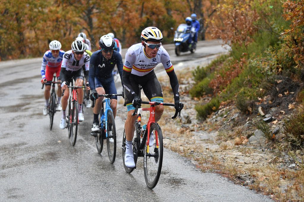 PUEBLA DE SANABRIA SPAIN NOVEMBER 05 Jose Joaquin Rojas Gil of Spain and Movistar Team Luis Leon Sanchez Gil of Spain and Astana Pro Team Breakaway Rain during the 75th Tour of Spain 2020 Stage 15 a 2308km stage from Mos to Puebla de Sanabria 924m lavuelta LaVuelta20 La Vuelta on November 05 2020 in Puebla de Sanabria Spain Photo by Justin SetterfieldGetty Images