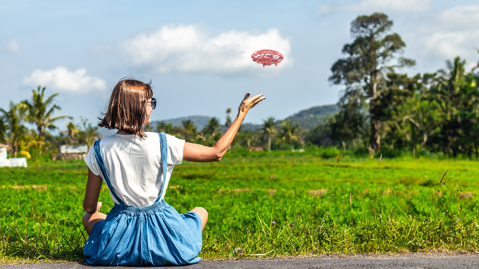 8 Best Hand-Controlled Drones for Kids 2024