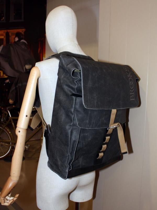Got a big load to haul? Brooks' new Islington rucksack can probably swallow it up.