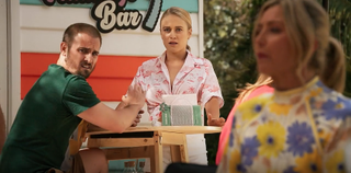 Neighbours spoilers, Roxy Willis, Kyle Canning, Amy Greenwood