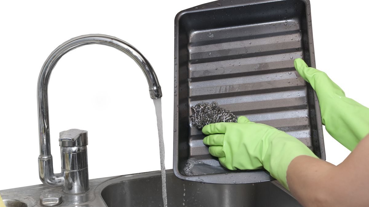 I tried this great TikTok cleaning hack with a dishwasher tablet Tom