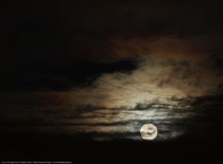 Supermoon Jan 1, 2018 Rome