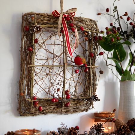 twig robin frame on wall