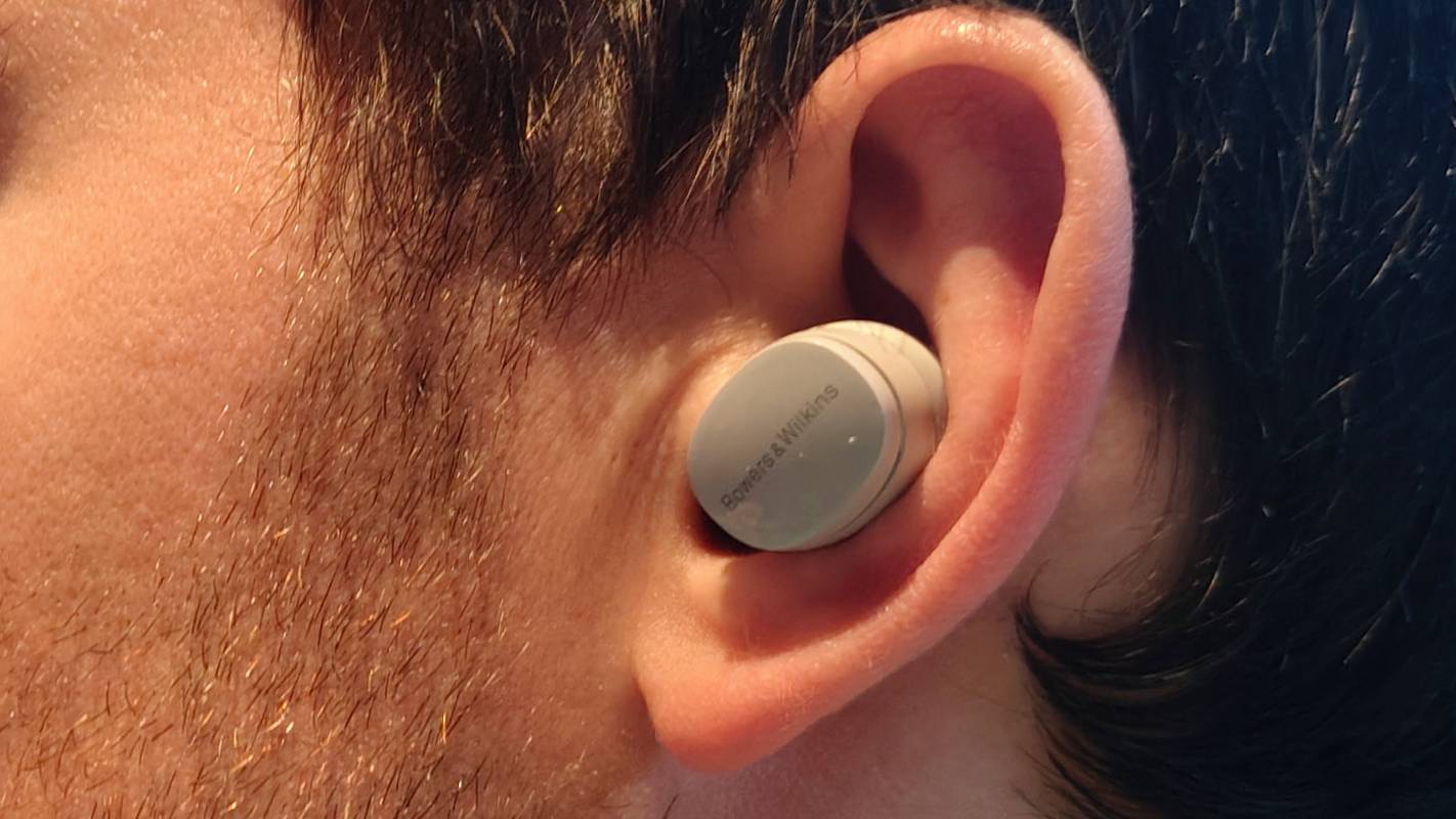 The Bowers & Wilkins Pi6 in a man's ear.