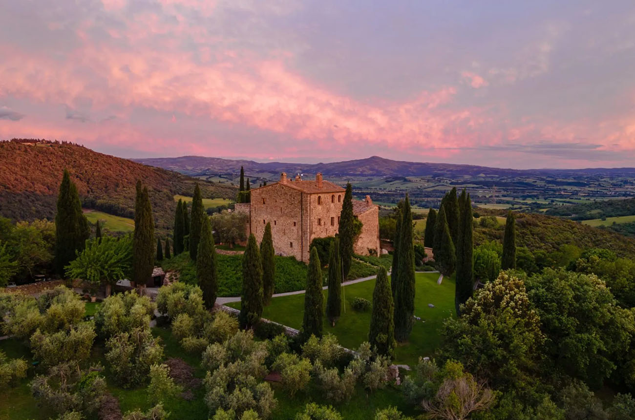 Castello di Vicarello sunset