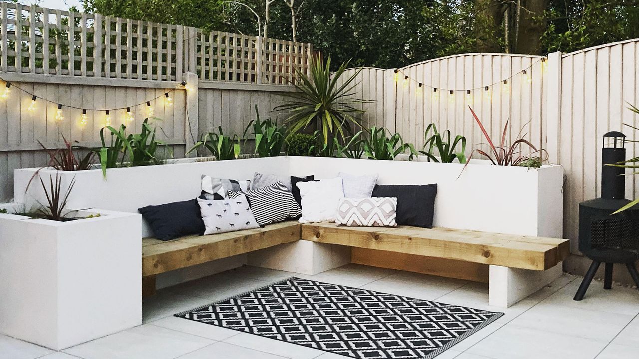 This garden seating area makeover has transformed a garden corner