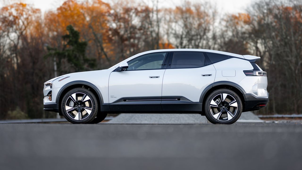 2025 Polestar 3 test drive.