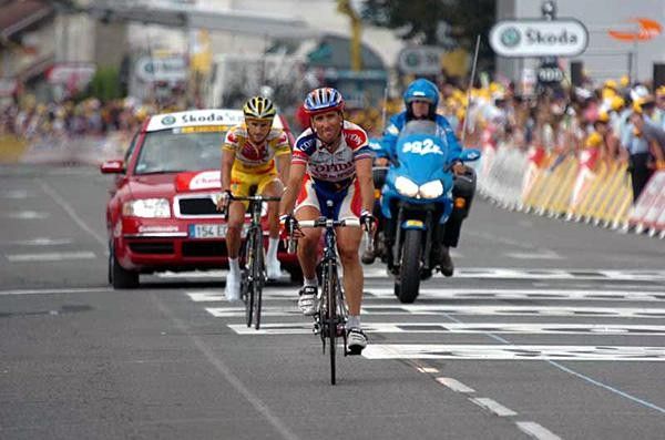 Christian Moreni (Cofidis) beats Rinero for fourth