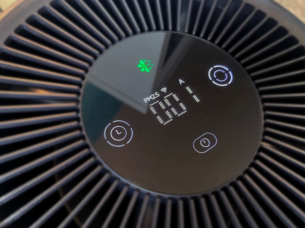 Smartmi P1 Air Purifier Review Display