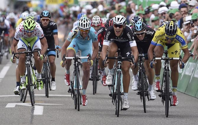 Matteo Trentin (Omega Pharma-QuickSte) wins ahead of Daniele Bennati (Tinkoff-Saxo) and Francesco Gavazzi (Astana)