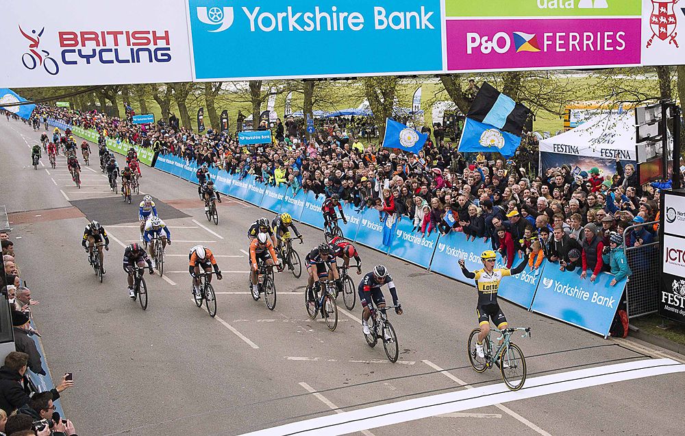 Hofland wins stage 2 at Tour de Yorkshire
