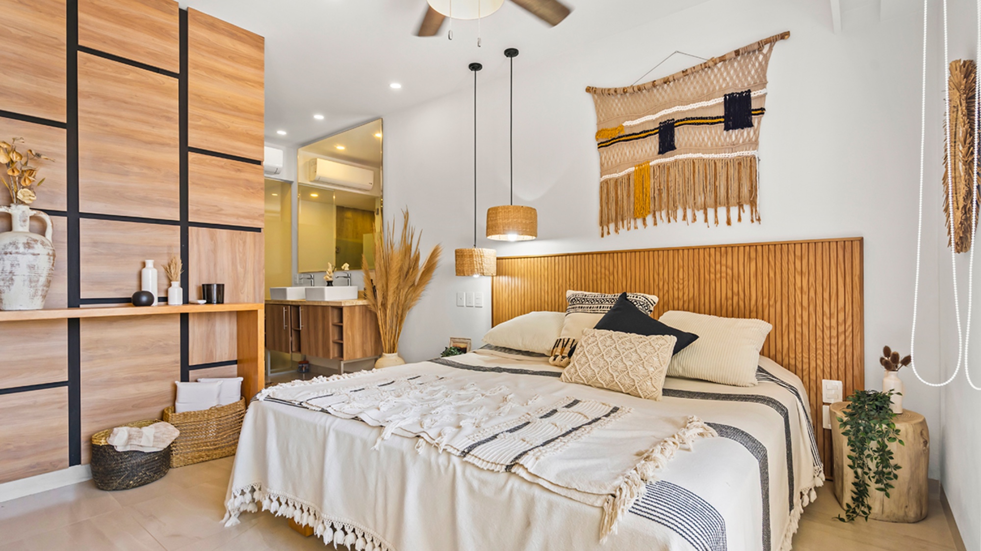 A block from Playa Bucerias on Banderas Bay about 13 miles from Puerto Vallarta, this furnished two-bedroom condo can be closed or opened into one or two units.