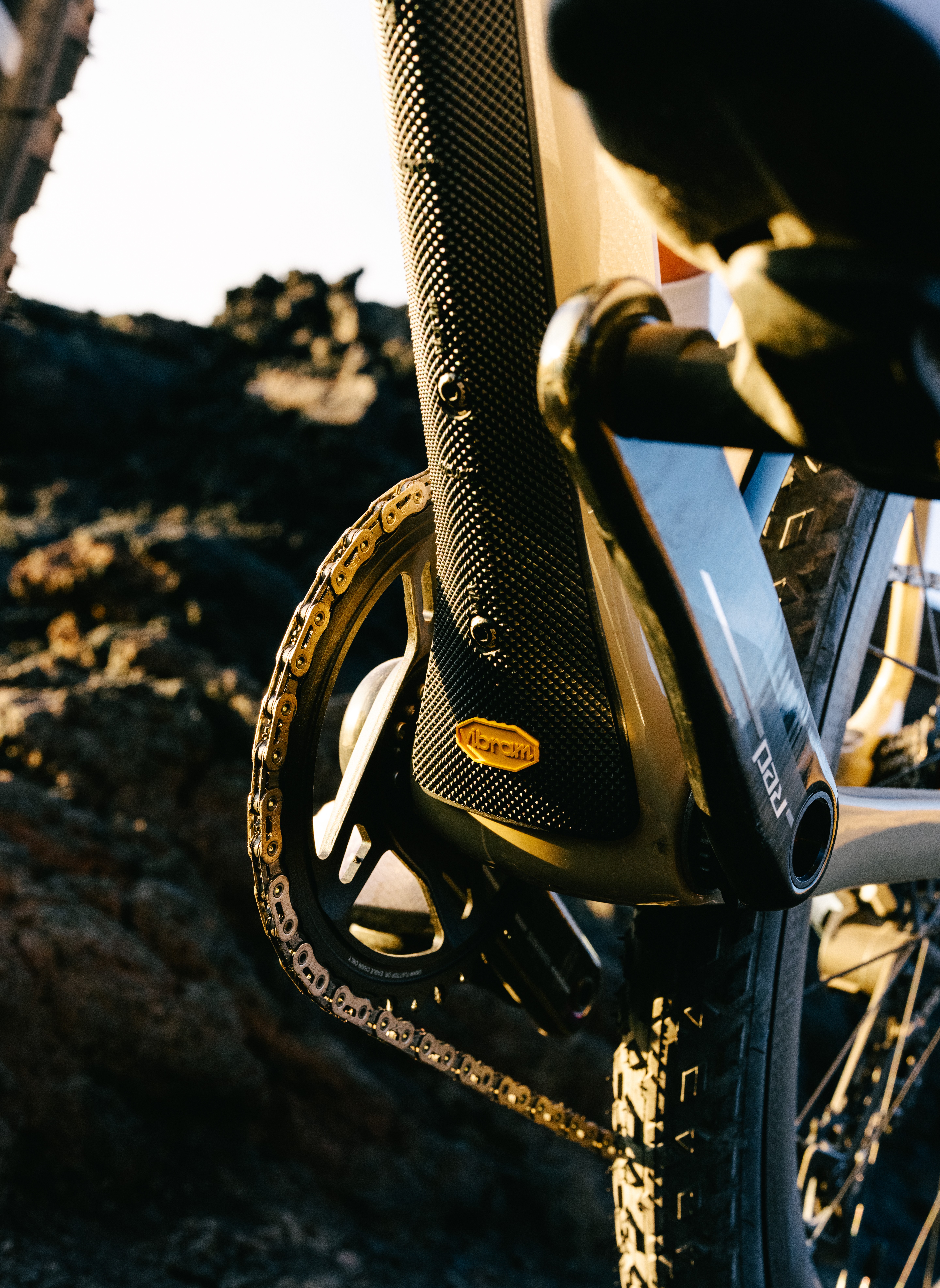 Protector de tubo diagonal Basso Palta III