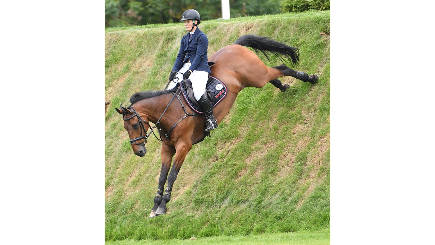 elizabeth power and Donaveeragh O One