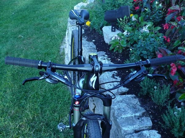 A look at the Specialized Fate from in front and above.