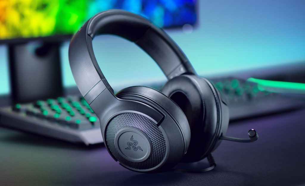 Razer's new gaming headset weighs just 250 grams and costs 50 PC Gamer