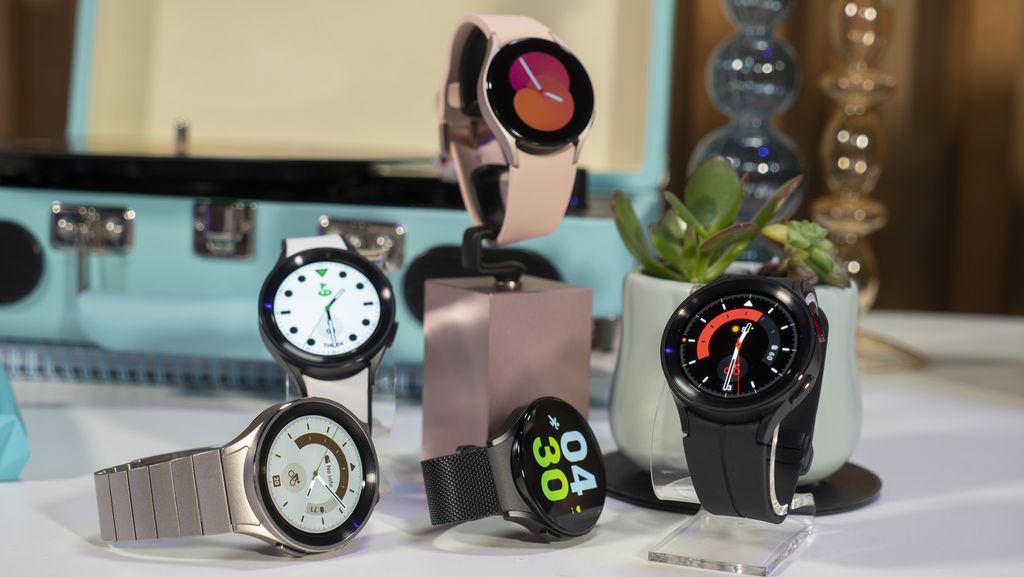 Samsung Galaxy Watch 5 vs. Galaxy Watch 5 Pro Which is the best Galaxy