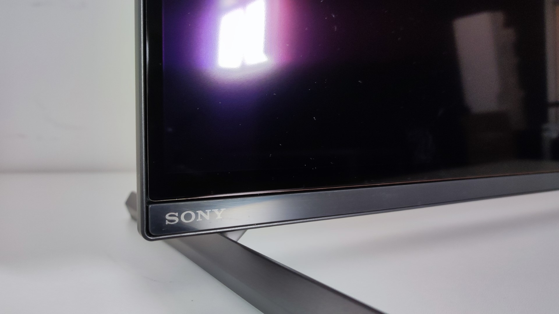 Sony A80L