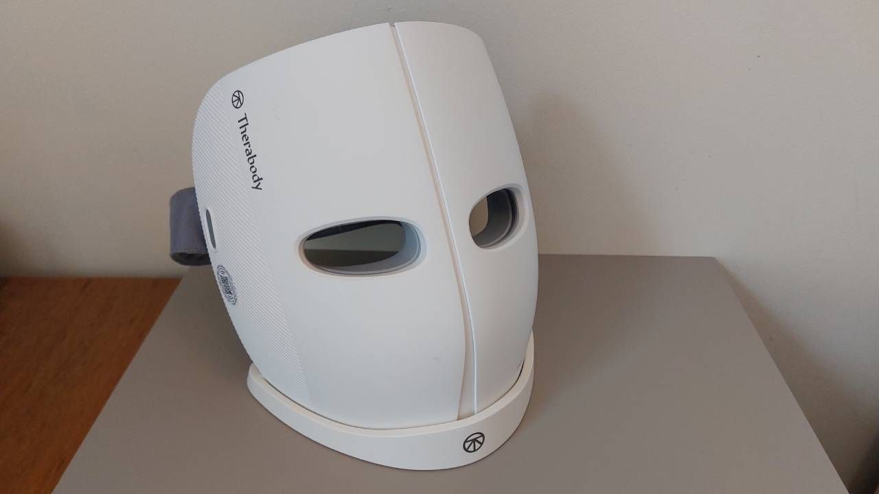 Therabody TheraFace Mask Review: Bright Lights And Soothing Vibrations ...