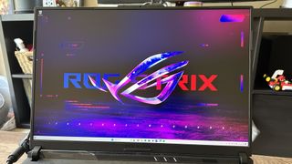 Asus ROG Strix Scar 18 display