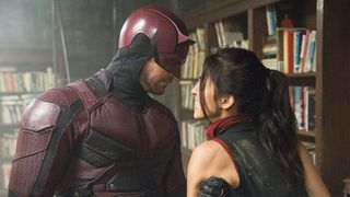 Charlie Cox and Elodie Young, fighting as Daredevil and Elektra, in the Daredevil show