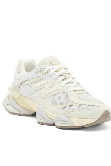 Gender Inclusive 9060 Sneaker